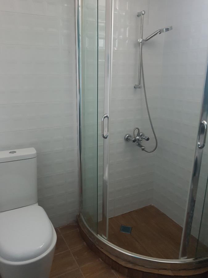 Konka Apartment Tbilisi Buitenkant foto