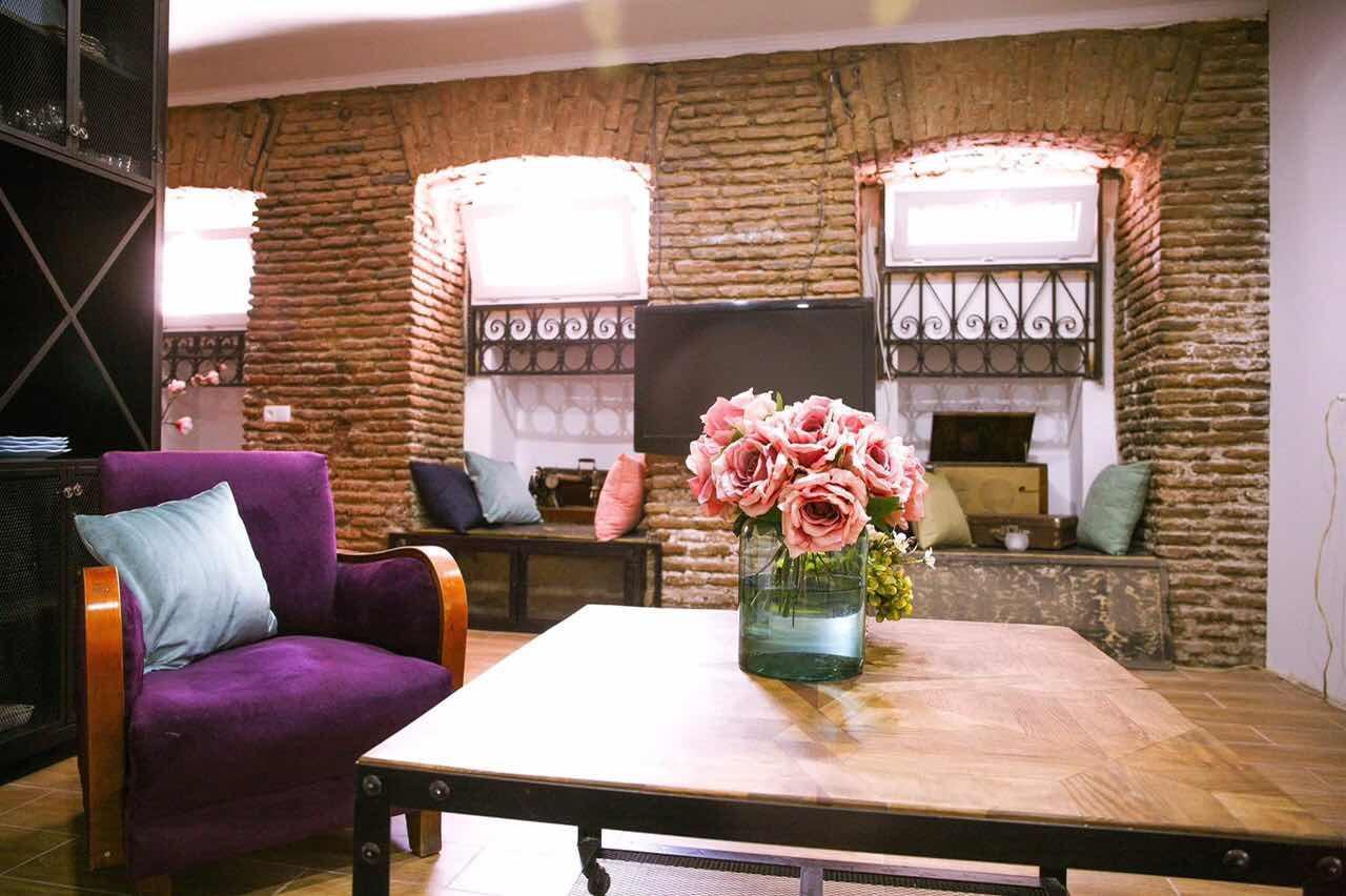 Konka Apartment Tbilisi Buitenkant foto