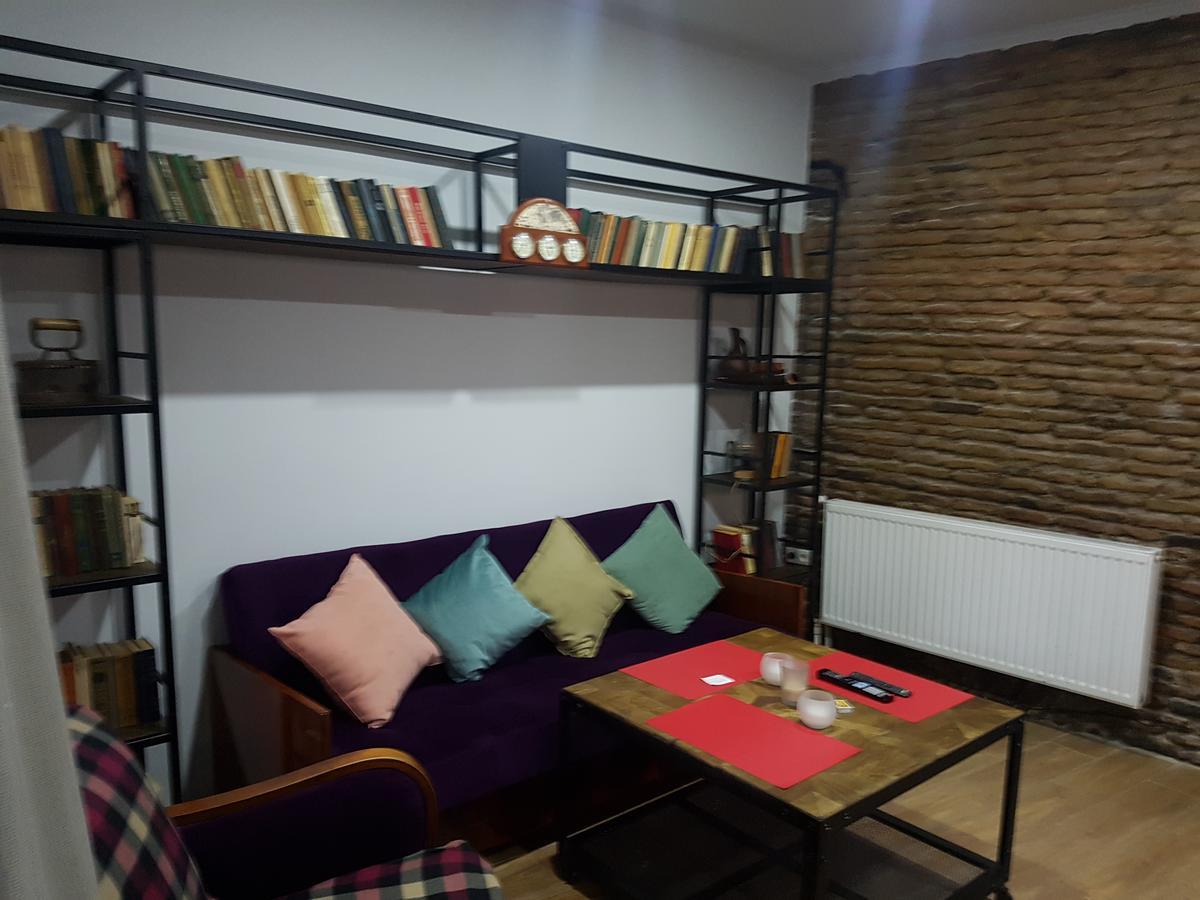 Konka Apartment Tbilisi Buitenkant foto